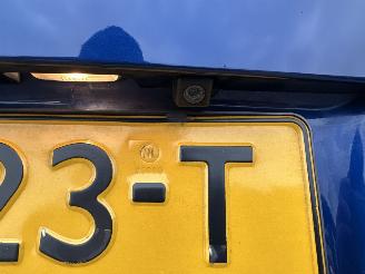 Toyota Auris Touring Sports 1.8 Hybrid 123pk aut pano - nap - navi - camera - keyless - front + park + line assist - pdc v+a picture 82