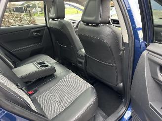 Toyota Auris Touring Sports 1.8 Hybrid 123pk aut pano - nap - navi - camera - keyless - front + park + line assist - pdc v+a picture 54