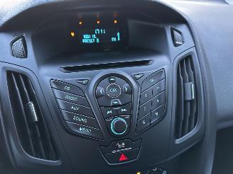 Ford Focus 1.0T Ecoboost 101pk Edition 5drs - 64dkm - airco - 51.360km distr.riem + waterpomp vernieuwd in 5/2025 picture 30