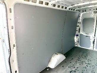 Iveco Daily Maxi 35S16V 2.3D aut euro.6 410L/H3 3pers - front + line assist - navi - camera - clima - cruise - webasto picture 74