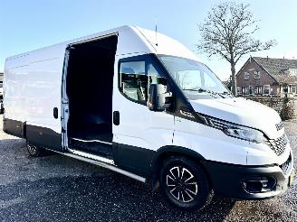 Iveco Daily Maxi 35S16V 2.3D aut euro.6 410L/H3 3pers - front + line assist - navi - camera - clima - cruise - webasto picture 5