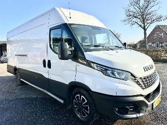 Iveco Daily Maxi 35S16V 2.3D aut euro.6 410L/H3 3pers - front + line assist - navi - camera - clima - cruise - webasto picture 4