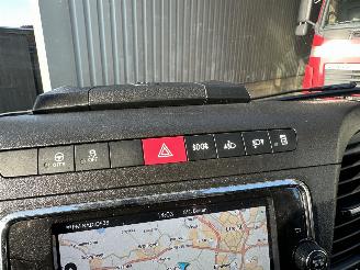 Iveco Daily Maxi 35S16V 2.3D aut euro.6 410L/H3 3pers - front + line assist - navi - camera - clima - cruise - webasto picture 38