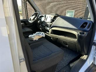 Iveco Daily Maxi 35S16V 2.3D aut euro.6 410L/H3 3pers - front + line assist - navi - camera - clima - cruise - webasto picture 43
