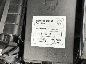 Volkswagen Passat 1.4 TSI 150pk 7-traps aut + f1 Highline sedan - navi - camera - front + line assist - stuurverw - stoelverw picture 67