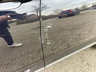 Volkswagen Passat 1.4 TSI 150pk 7-traps aut + f1 Highline sedan - navi - camera - front + line assist - stuurverw - stoelverw picture 88