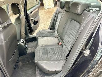 Volkswagen Passat 1.4 TSI 150pk 7-traps aut + f1 Highline sedan - navi - camera - front + line assist - stuurverw - stoelverw picture 57