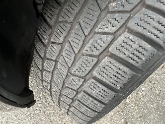 Volkswagen Passat 1.4 TSI 150pk 7-traps aut + f1 Highline sedan - navi - camera - front + line assist - stuurverw - stoelverw picture 77