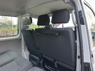 Volkswagen Transporter Kombi 2.0 TDI 150pk 7-traps dsg aut highline 9Pers - nap - navi - airco - cruise - pdc v+a - euro.6 picture 55