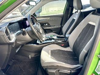 Opel Mokka-E 136pk aut 50kWh Business Elegance - 14dkm nap - line + side assist - navi - keyless - camera - pdc v+a picture 68