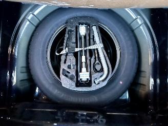 Volkswagen Up! 1.0i 65pk BMT 5drs - nap - clima - camera - cruise - pdc - licht + regensensor - line assist picture 13