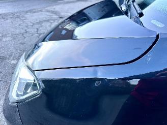 Volkswagen Up! 1.0i 65pk BMT 5drs - nap - clima - camera - cruise - pdc - licht + regensensor - line assist picture 73