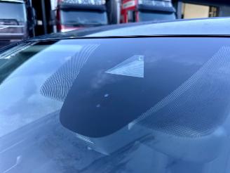 Volkswagen Up! 1.0i 65pk BMT 5drs - nap - clima - camera - cruise - pdc - licht + regensensor - line assist picture 8