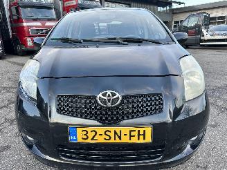 Toyota Yaris 1.3 VVTi MMT Automaat Luna 5drs - nap - clima - cruise - lmv + all season - elektr ram - cv op afstandbed picture 3