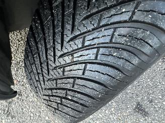 Toyota Yaris 1.3 VVTi MMT Automaat Luna 5drs - nap - clima - cruise - lmv + all season - elektr ram - cv op afstandbed picture 68