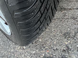 Toyota Yaris 1.3 VVTi MMT Automaat Luna 5drs - nap - clima - cruise - lmv + all season - elektr ram - cv op afstandbed picture 62