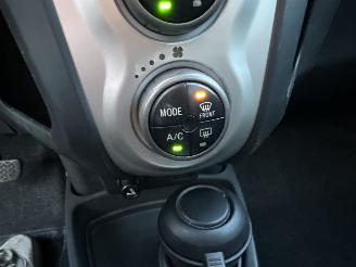 Toyota Yaris 1.3 VVTi MMT Automaat Luna 5drs - nap - clima - cruise - lmv + all season - elektr ram - cv op afstandbed picture 19