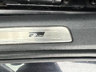 Volkswagen Passat 2.0 Bi-TDI 4Motion 239pk aut R-Line - pano - 360cam - leer - virtual - keyless - front + line + side assist picture 46