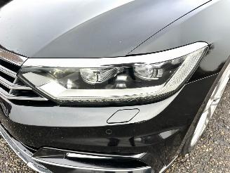 Volkswagen Passat 2.0 Bi-TDI 4Motion 239pk aut R-Line - pano - 360cam - leer - virtual - keyless - front + line + side assist picture 11