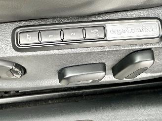 Volkswagen Passat 2.0 Bi-TDI 4Motion 239pk aut R-Line - pano - 360cam - leer - virtual - keyless - front + line + side assist picture 44
