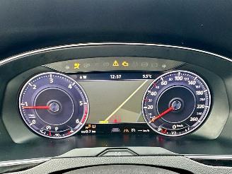 Volkswagen Passat 2.0 Bi-TDI 4Motion 239pk aut R-Line - pano - 360cam - leer - virtual - keyless - front + line + side assist picture 55