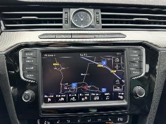 Volkswagen Passat 2.0 Bi-TDI 4Motion 239pk aut R-Line - pano - 360cam - leer - virtual - keyless - front + line + side assist picture 37