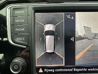 Volkswagen Passat 2.0 Bi-TDI 4Motion 239pk aut R-Line - pano - 360cam - leer - virtual - keyless - front + line + side assist picture 33