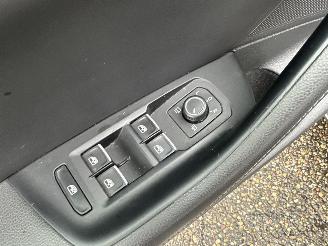 Volkswagen Passat 2.0 Bi-TDI 4Motion 239pk aut R-Line - pano - 360cam - leer - virtual - keyless - front + line + side assist picture 76