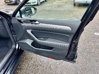 Volkswagen Passat 2.0 Bi-TDI 4Motion 239pk aut R-Line - pano - 360cam - leer - virtual - keyless - front + line + side assist picture 73