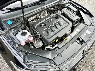 Volkswagen Passat 2.0 Bi-TDI 4Motion 239pk aut R-Line - pano - 360cam - leer - virtual - keyless - front + line + side assist picture 13