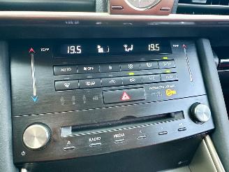 Lexus IS 300h 181pk aut Hybrid Sport Edition - nap - 1e eig - nav - camera - rood leer - stoelverw - keyless - facelift picture 53