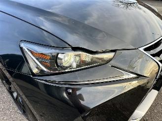 Lexus IS 300h 181pk aut Hybrid Sport Edition - nap - 1e eig - nav - camera - rood leer - stoelverw - keyless - facelift picture 105