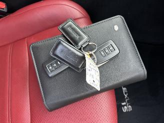 Lexus IS 300h 181pk aut Hybrid Sport Edition - nap - 1e eig - nav - camera - rood leer - stoelverw - keyless - facelift picture 37