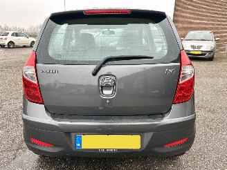 Hyundai I-10 Gereserveerd 1.1 i-Drive 69pk Cool 5drs - 62dkm nap - airco - elektr ramen - facelift - aux - usb - radio cd - rijdbaar picture 6