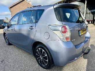 Toyota Verso 1.6 VVT-i 132pk 6-bak Comfort 7Pers - airco - 4x elektr ramen - radio cd + aux - trekh - 4x all season picture 7