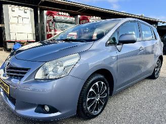 Toyota Verso 1.6 VVT-i 132pk 6-bak Comfort 7Pers - airco - 4x elektr ramen - radio cd + aux - trekh - 4x all season picture 2