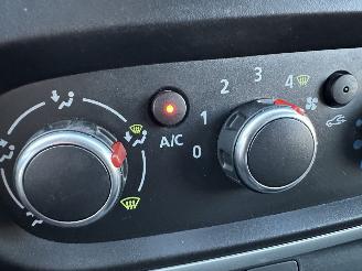 Renault Trafic 2.0 dCi 120pk 6-bak L2/H1 Comf euro.6 - 1e eig - nap - 2x schuifdeur - navi - airco - cruise - pdc - trekh picture 21