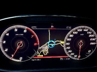 Seat Leon 1.5 TSI 131pk FR Ult Ed - pano - 78dkm - facelift - virtual - front assist - sfeerverl - pdc v+a - alarm - nardo grey picture 25