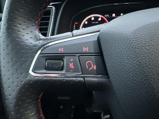 Seat Leon 1.5 TSI 131pk FR Ult Ed - pano - 78dkm - facelift - virtual - front assist - sfeerverl - pdc v+a - alarm - nardo grey picture 52