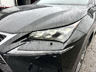 Lexus NX 300h 2.5 Hybrid aut + f1 AWD F-Sport Line - schuifdak - front + line assist - head up - elektr stuur + klep picture 143