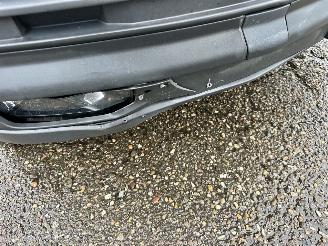 Volkswagen Transporter 2.0 TDI 150pk 6-bak euro.6 L2/H1 Highline 3Pers - nap - 1e eig - navi - airco - cruise - carplay - pdc - trekh picture 10