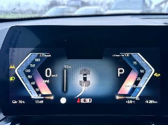 BMW iX2 eDrive20 67kWh 204pk aut M-Sport - nap - pano - 1e eig - 20 inch - harman/kardon - widescreen picture 19