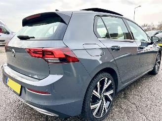 Volkswagen Golf 1.5 eTSI 162pk aut + f1 Style - nap - pano - virtual - massage - front + line + side assist - full led picture 5