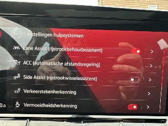 Volkswagen Golf 1.5 eTSI 162pk aut + f1 Style - nap - pano - virtual - massage - front + line + side assist - full led picture 20