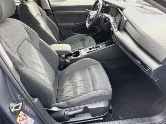 Volkswagen Golf 1.5 eTSI 162pk aut + f1 Style - nap - pano - virtual - massage - front + line + side assist - full led picture 46