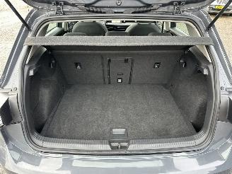 Volkswagen Golf 1.5 eTSI 162pk aut + f1 Style - nap - pano - virtual - massage - front + line + side assist - full led picture 69