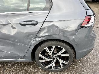 Volkswagen Golf 1.5 eTSI 162pk aut + f1 Style - nap - pano - virtual - massage - front + line + side assist - full led picture 91