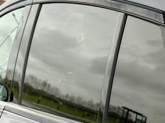 Mercedes GLC 200 Hybrid AMG 208pk aut + f1 - nap - schuifdak - virtual - cognac leer - 19 inch - camera - elektr klep - full led picture 93