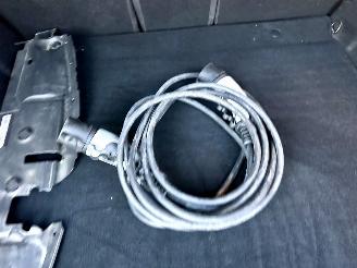 Peugeot 308 1.6 Plug-in Hybrid 191pk aut + f1 Active Pack Bus - nap - 1e eig - clima - cruise - carplay - pdc - line assist picture 57