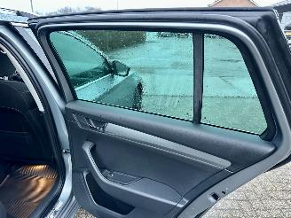 Skoda Superb 2.0 TDI 150pk 6-bak euro.6 Style Bus - nap - navi - camera - front + side + park assist - keyless entry + start picture 58